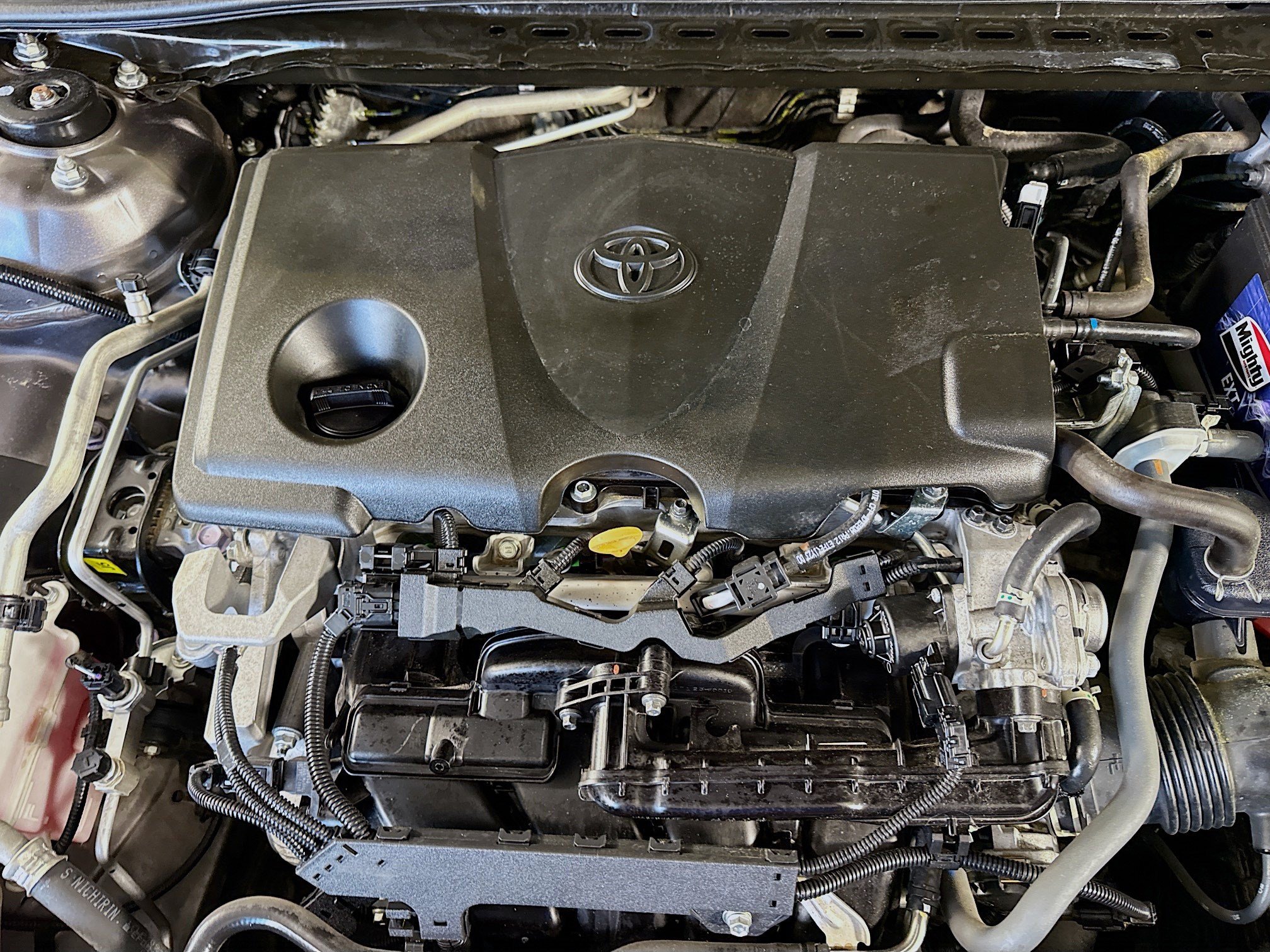 Used 2022 Toyota Camry XLE FWD image 39