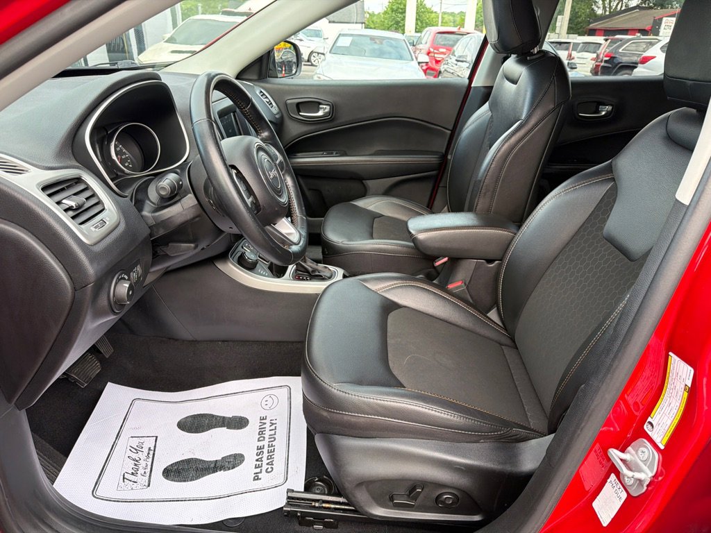 Used 2021 Jeep Compass Latitude w/ Convenience Group AWD/4WD image 20