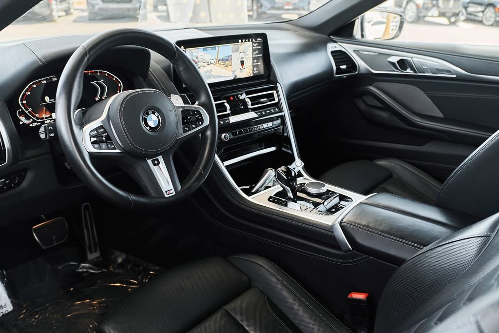 Used 2025 BMW 840i Convertible w/ Comfort Seating Package RWD image 2