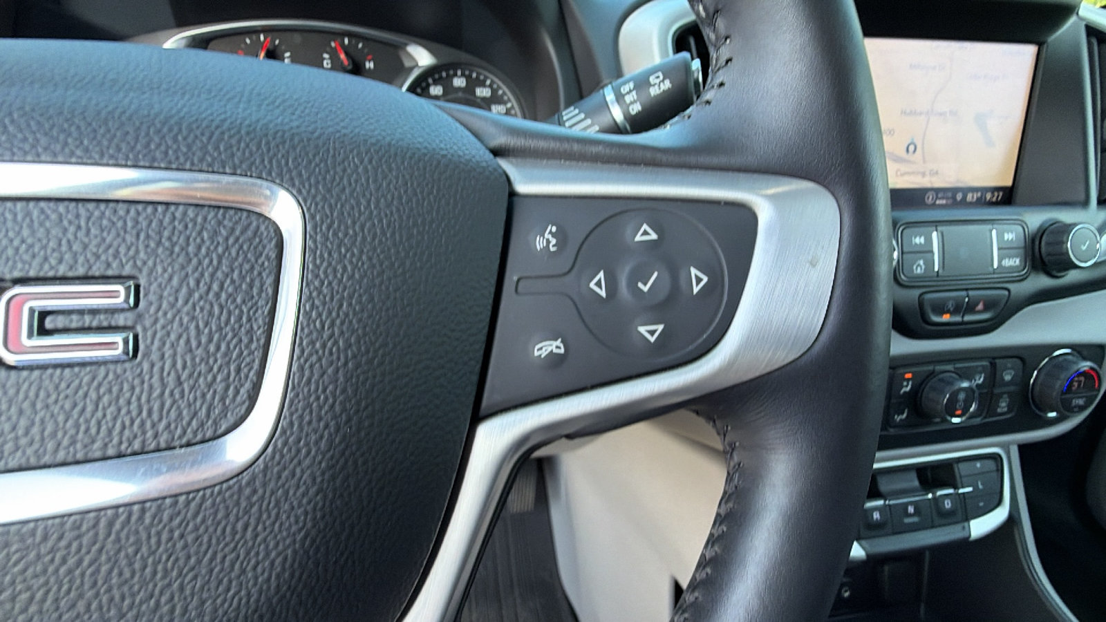 Used 2022 GMC Terrain SLT w/ Infotainment Package II AWD/4WD image 28