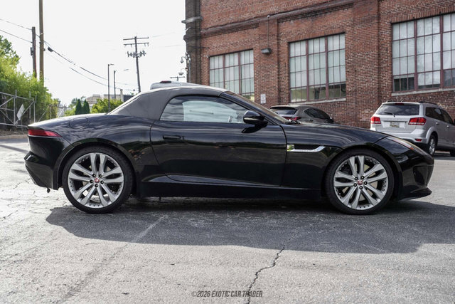 Used 2015 Jaguar F-TYPE S RWD image 16