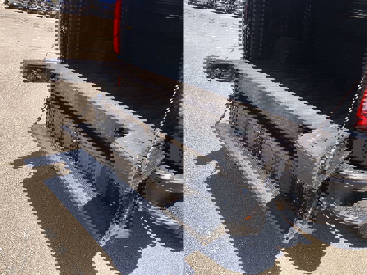 Used 2019 GMC Sierra 1500 AT4 w/ AT4 Premium Package image 32