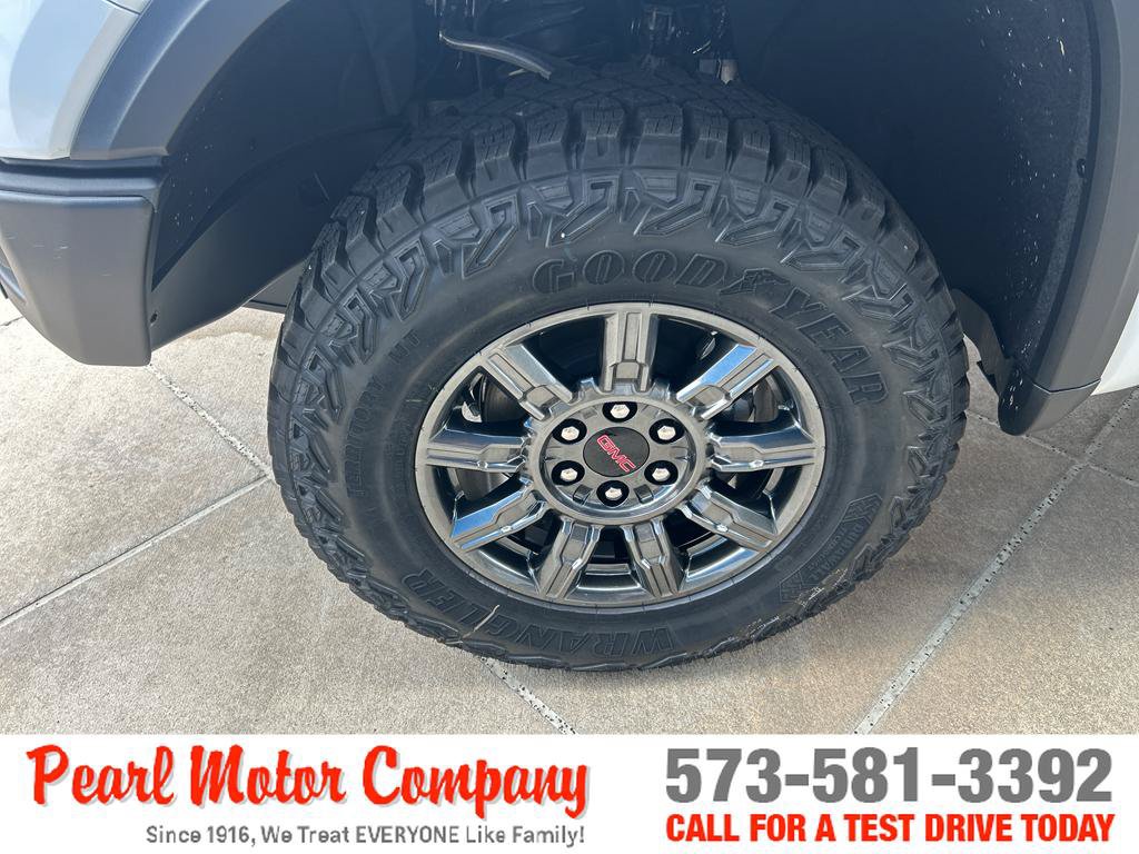 New 2026 GMC Sierra 1500 AT4X AWD/4WD image 10