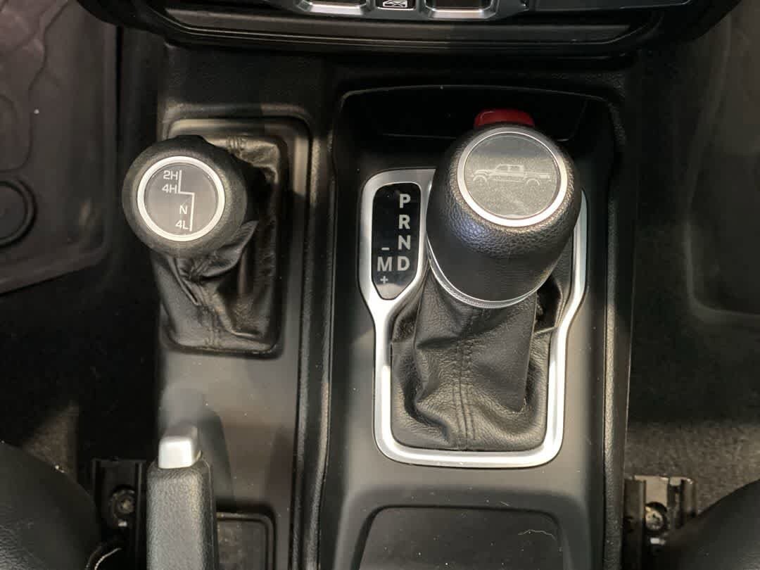Used 2020 Jeep Gladiator Sport w/ Quick Order Package 24S AWD/4WD image 21