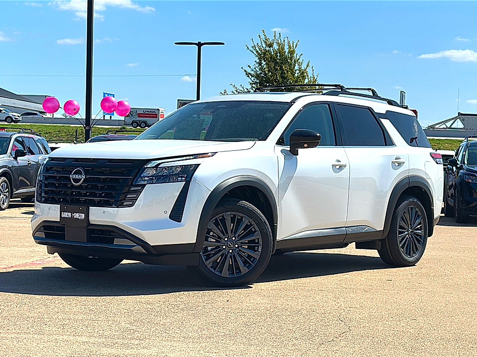New 2026 Nissan Pathfinder SL w/ SL Premium Package FWD image 2