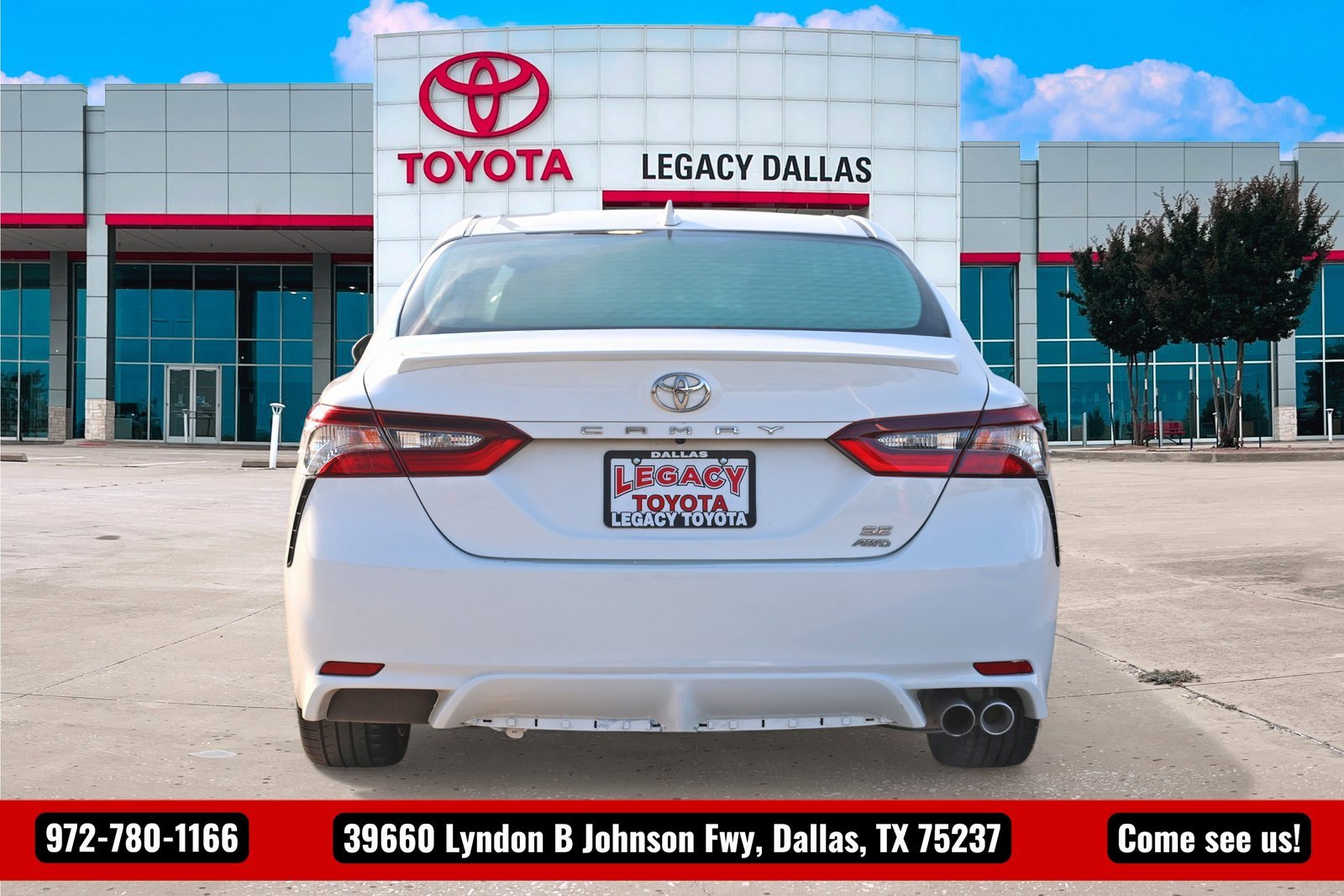 Used 2021 Toyota Camry SE image 9