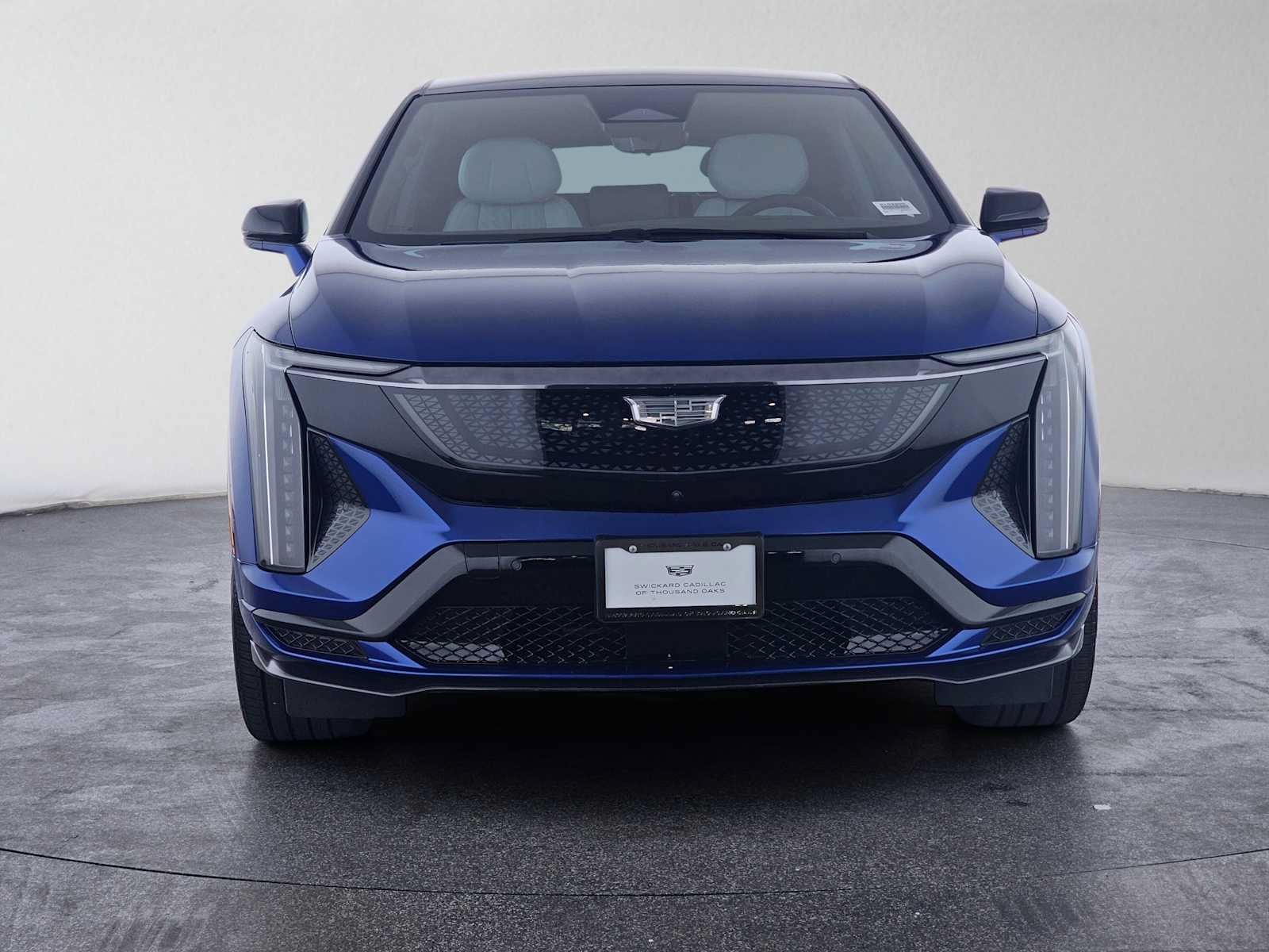 New 2027 Cadillac Optiq V w/ Deep Ocean Design Edition AWD/4WD image 8