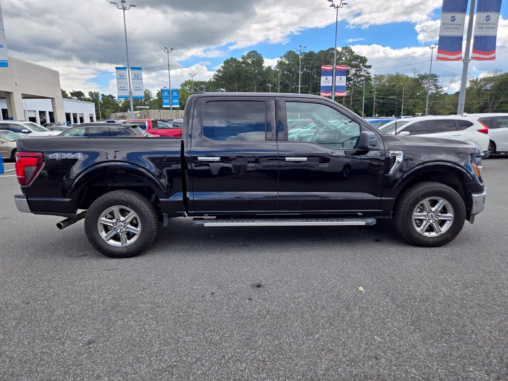 Used 2025 Ford F150 XLT w/ Equipment Group 301A Standard AWD/4WD image 4