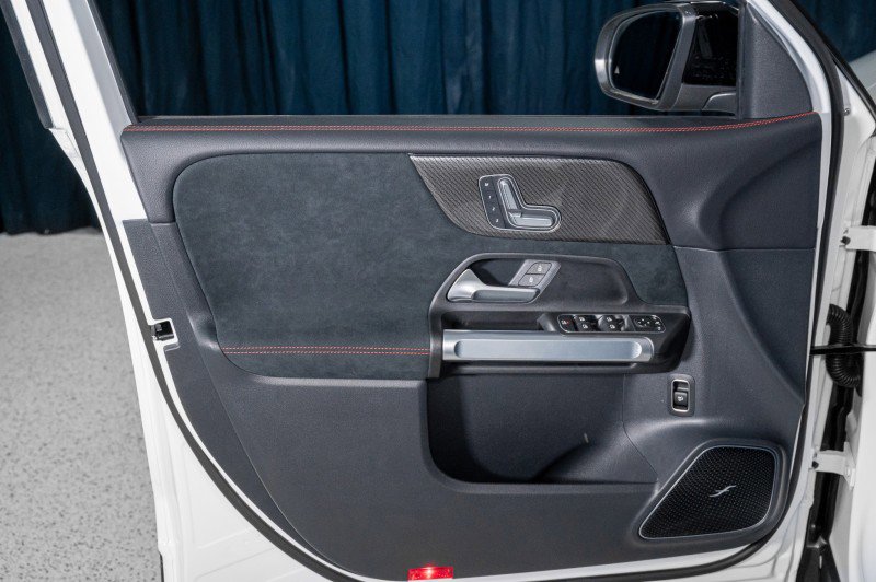 New 2026 Mercedes-Benz GLB 250 4MATIC image 12