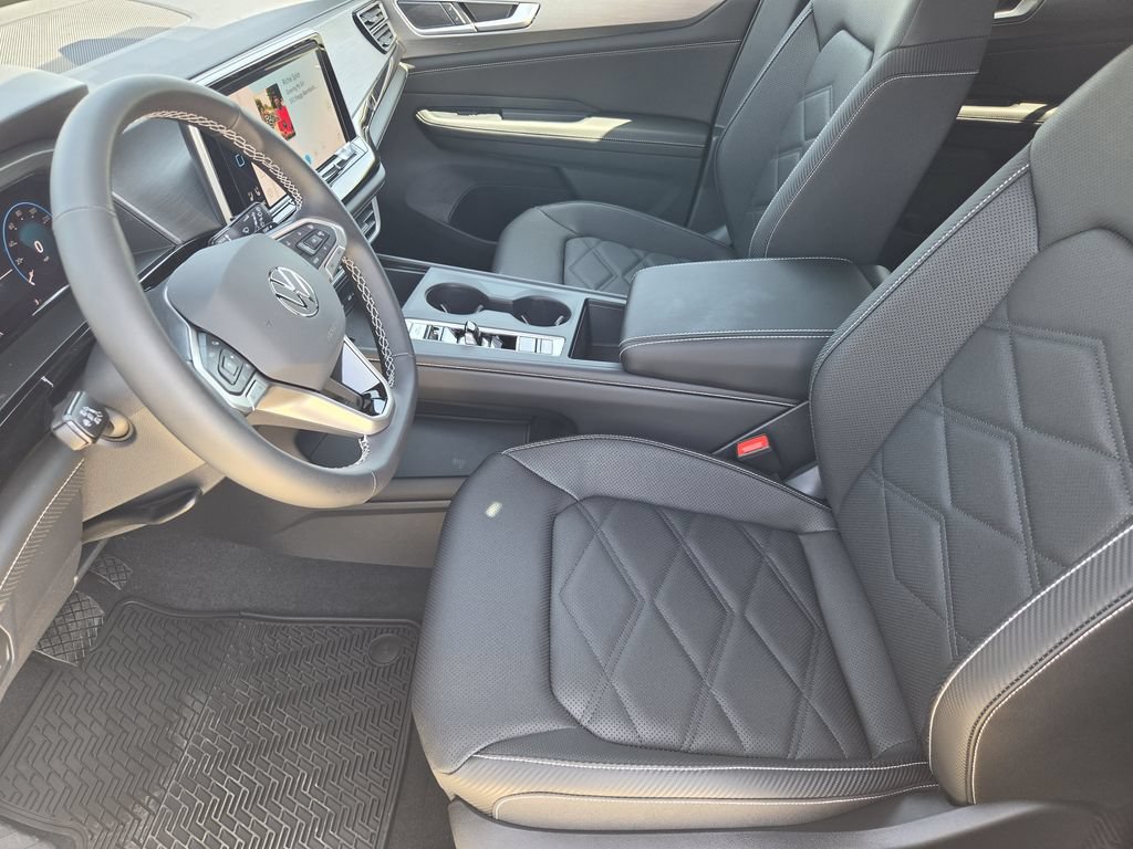 New 2026 Volkswagen Atlas Cross Sport SE FWD image 12