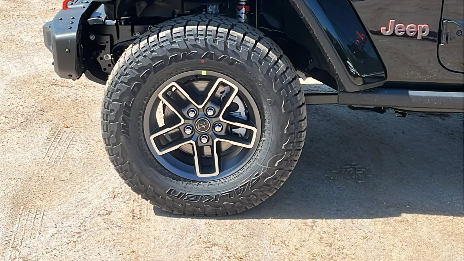 New 2025 Jeep Gladiator Mojave image 12