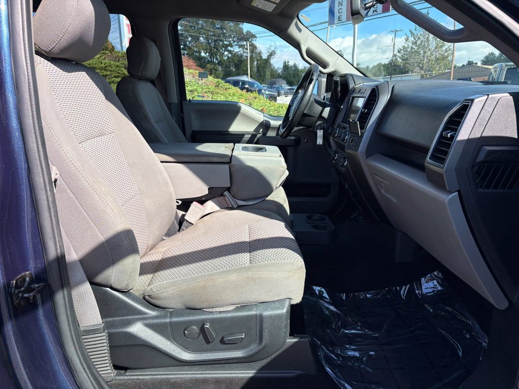 Used 2019 Ford F150 XLT w/ Equipment Group 302A Luxury AWD/4WD image 27