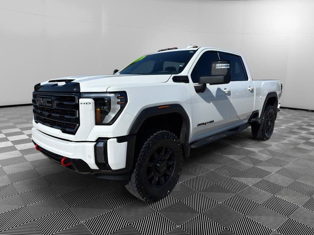 Used 2024 GMC Sierra 2500 AT4 w/ Technology Package AWD/4WD image 1
