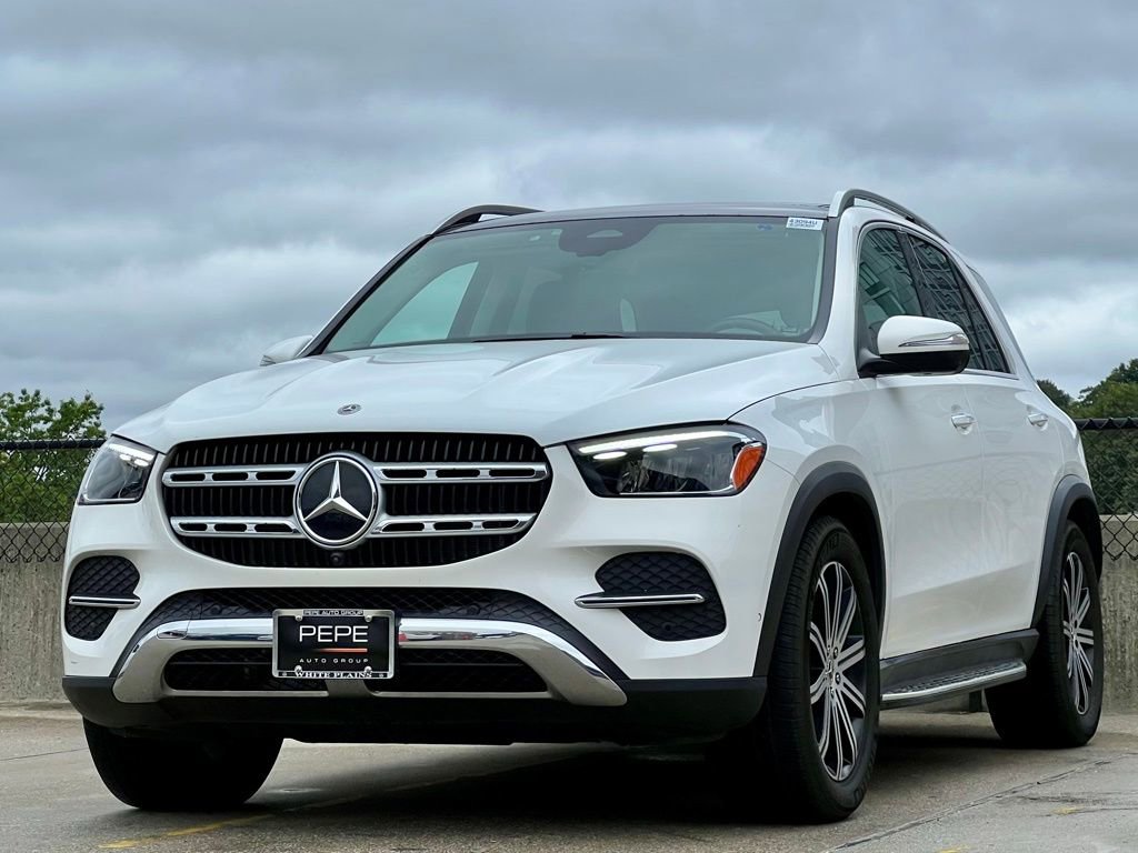 Certified 2024 Mercedes-Benz GLE 450 4MATIC image 4
