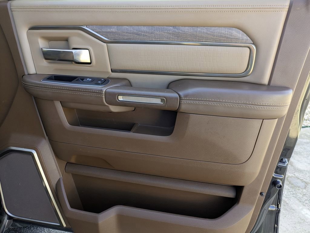 Used 2022 RAM 2500 Limited image 33