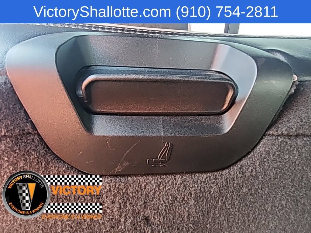 Used 2025 RAM 1500 Laramie AWD/4WD image 39