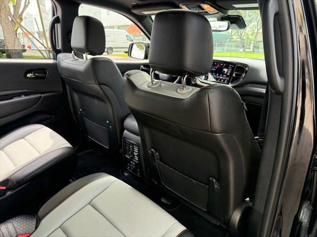 Certified 2023 Dodge Durango R/T RWD image 45