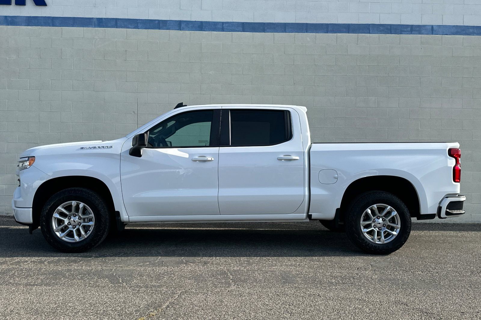Certified 2023 Chevrolet Silverado 1500 RST RWD image 7