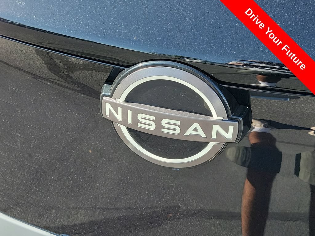 Used 2025 Nissan Ariya FWD image 34