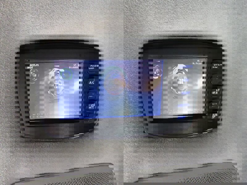 Used 2013 Mercedes-Benz GL 450 4MATIC image 18