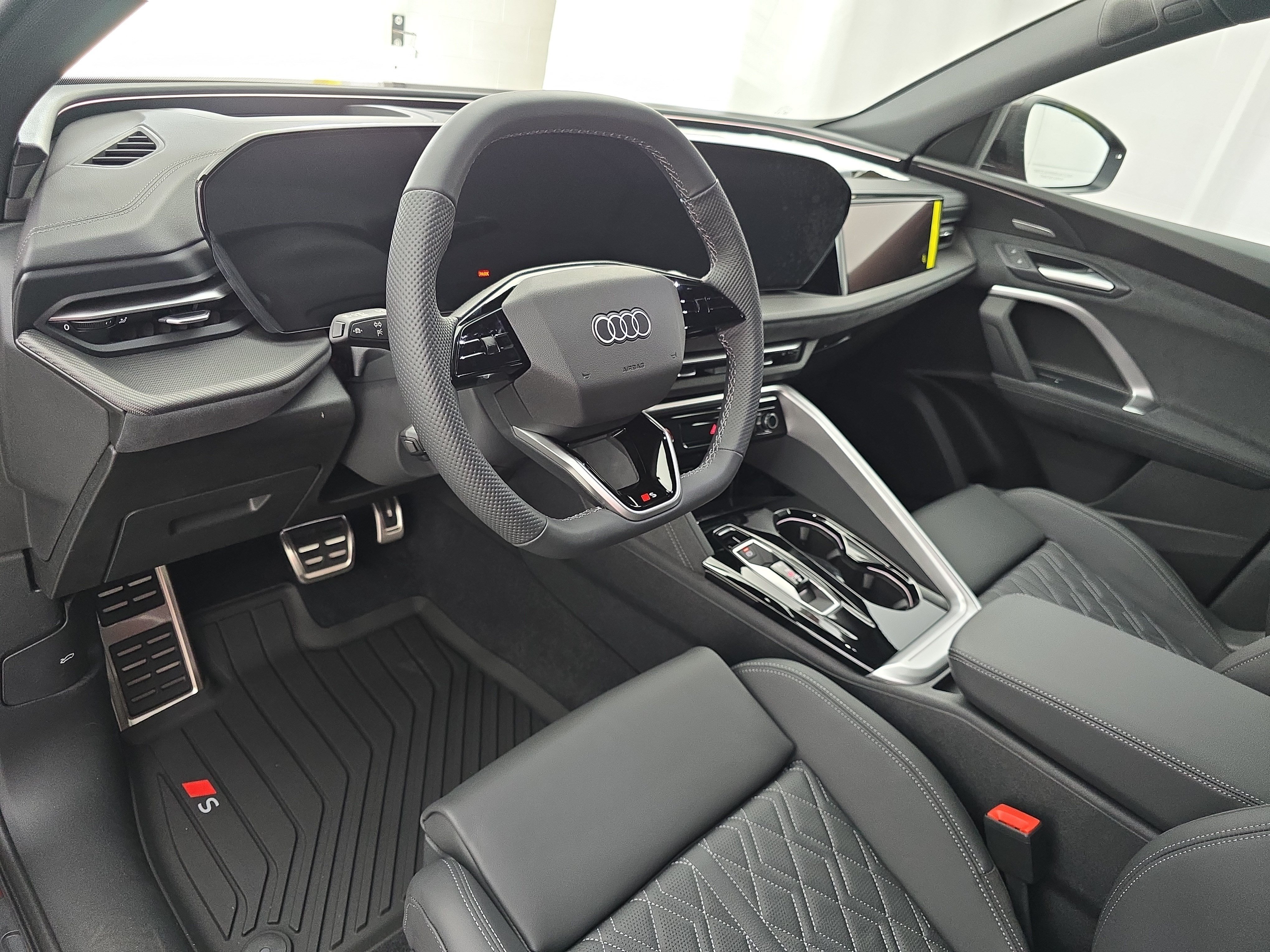 New 2026 Audi SQ5 Prestige AWD/4WD image 16
