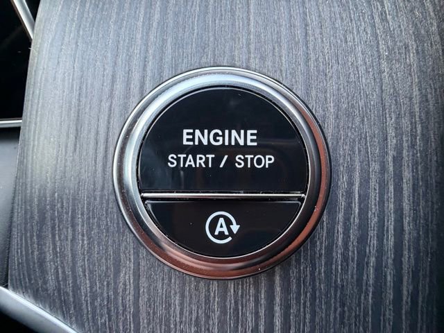 Used 2026 Mercedes-Benz GLC 300 4MATIC image 23