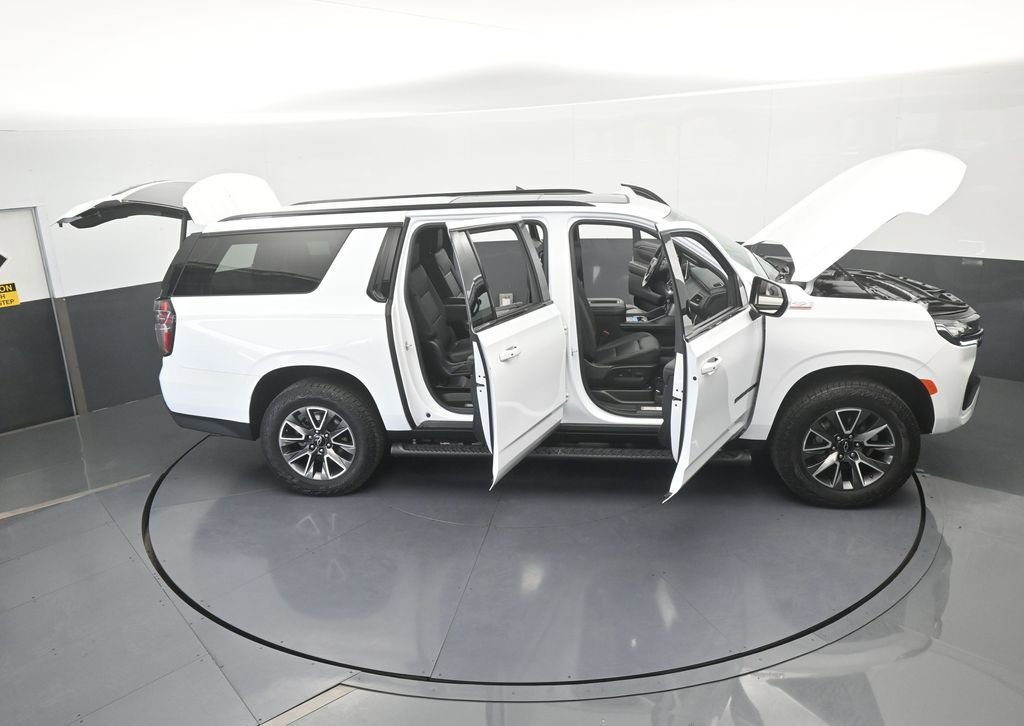 Used 2024 Chevrolet Suburban Z71 image 75