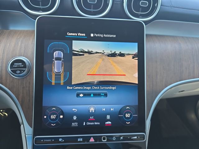 Used 2024 Mercedes-Benz GLC 300 4MATIC image 23