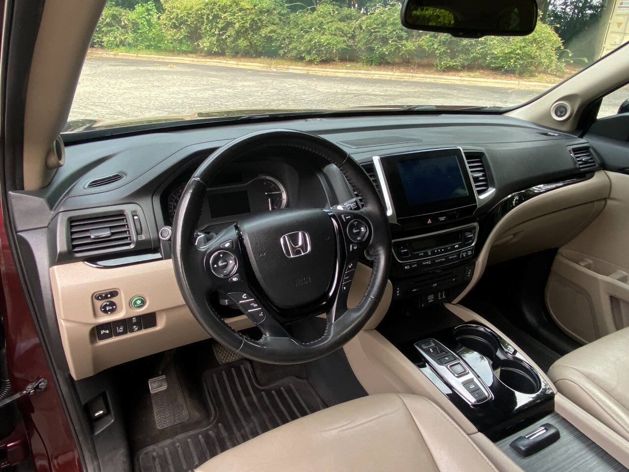 Used 2016 Honda Pilot Touring image 13