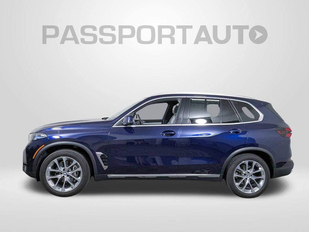 Used 2025 BMW X5 xDrive40i w/ Executive Package AWD/4WD image 2