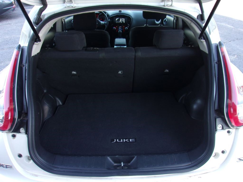 Used 2015 Nissan Juke SV w/ Technology Package image 6