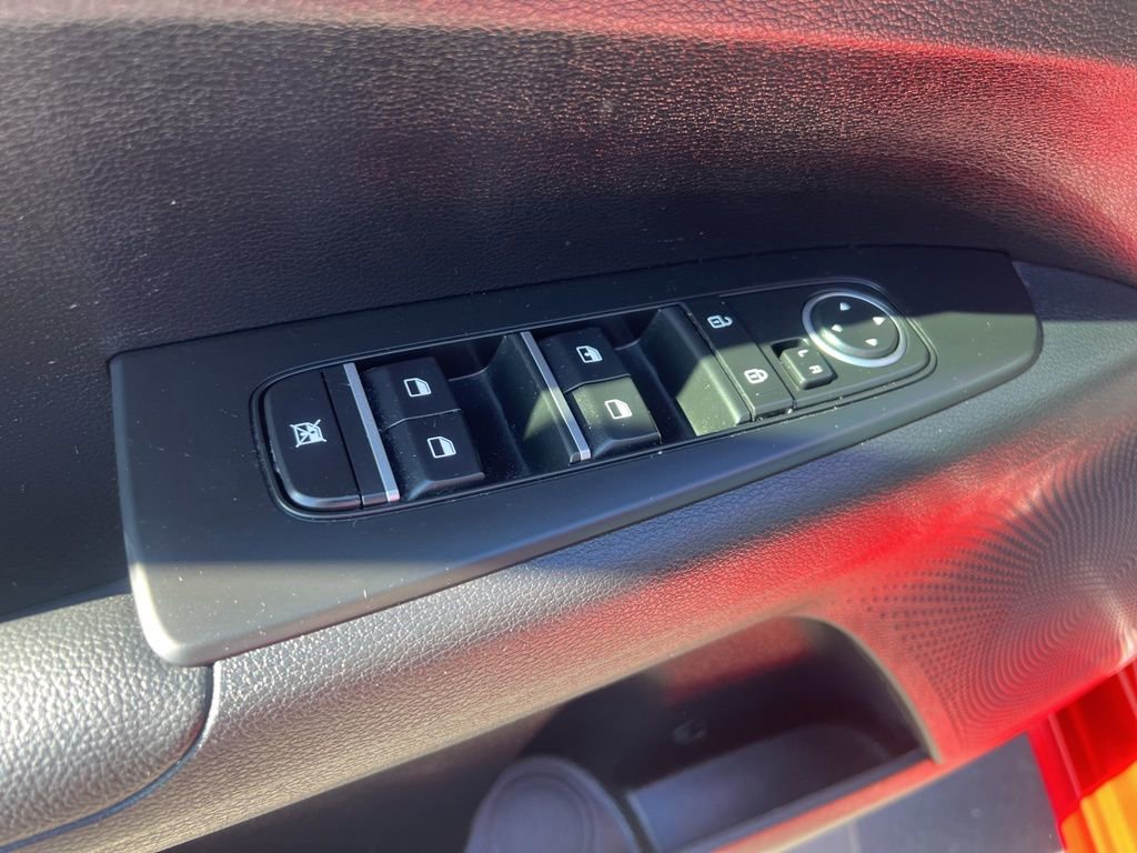 Used 2024 Kia Forte LXS image 15
