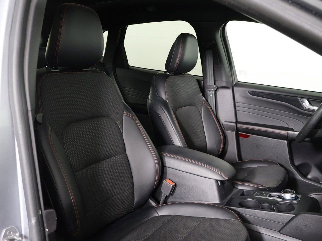 Used 2023 Ford Escape ST-Line w/ Tech Pack #1 image 31