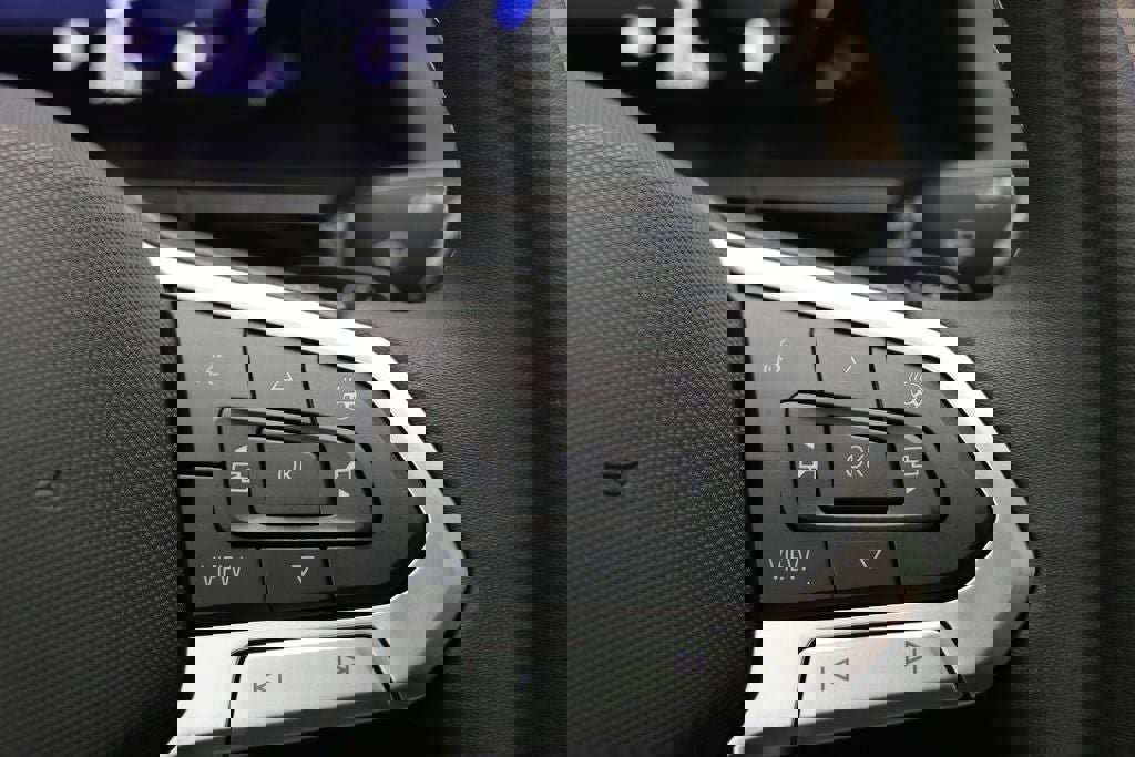 Used 2024 Volkswagen Atlas SEL image 23