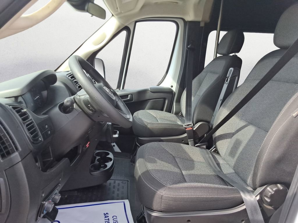 Used 2023 RAM ProMaster 2500 image 12