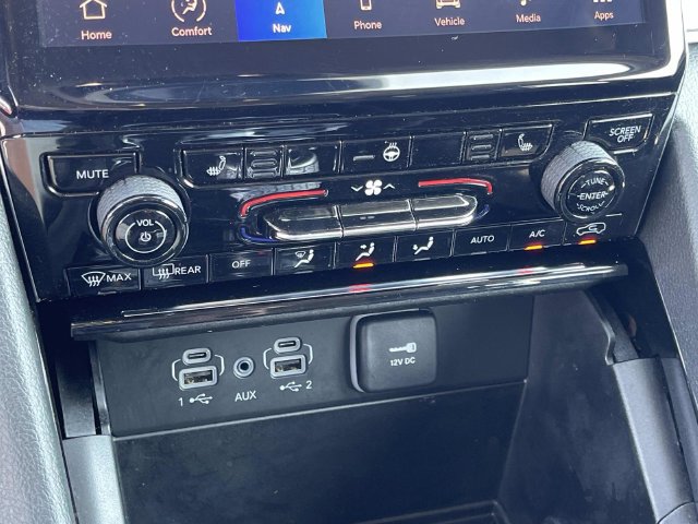 Used 2023 Jeep Grand Cherokee Limited AWD/4WD image 28