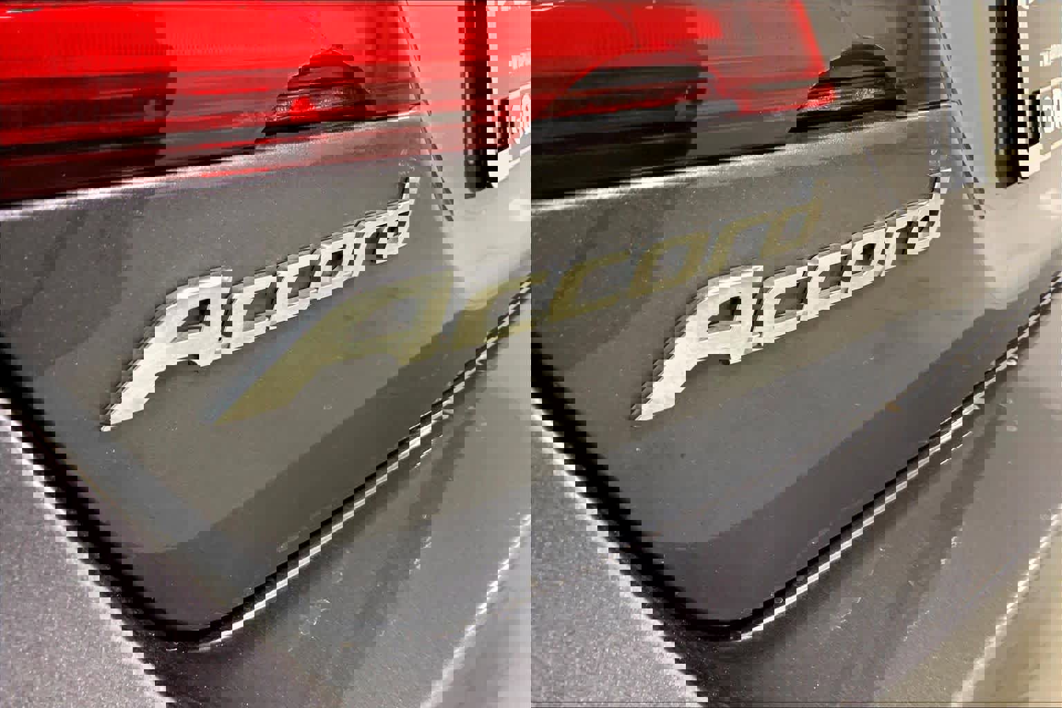 Used 2016 Honda Accord EX-L image 10