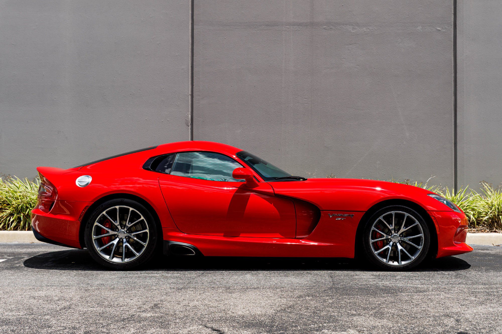 Used 2017 Dodge Viper GTC RWD image 6