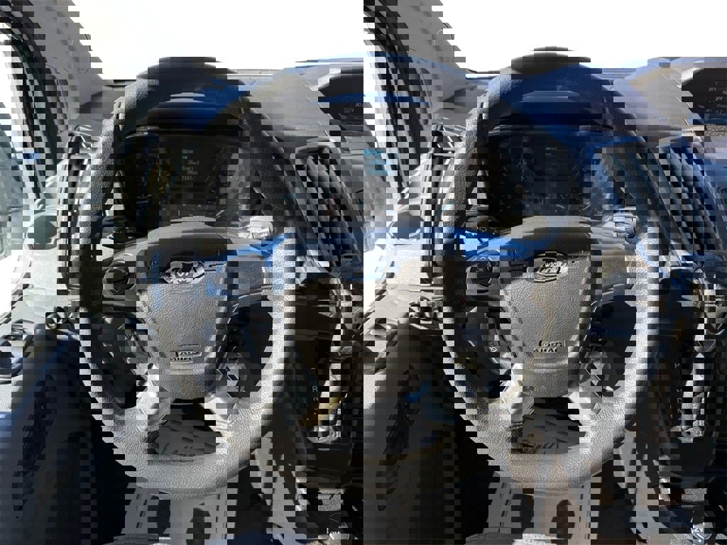 Used 2017 Ford Transit 350 XLT image 12