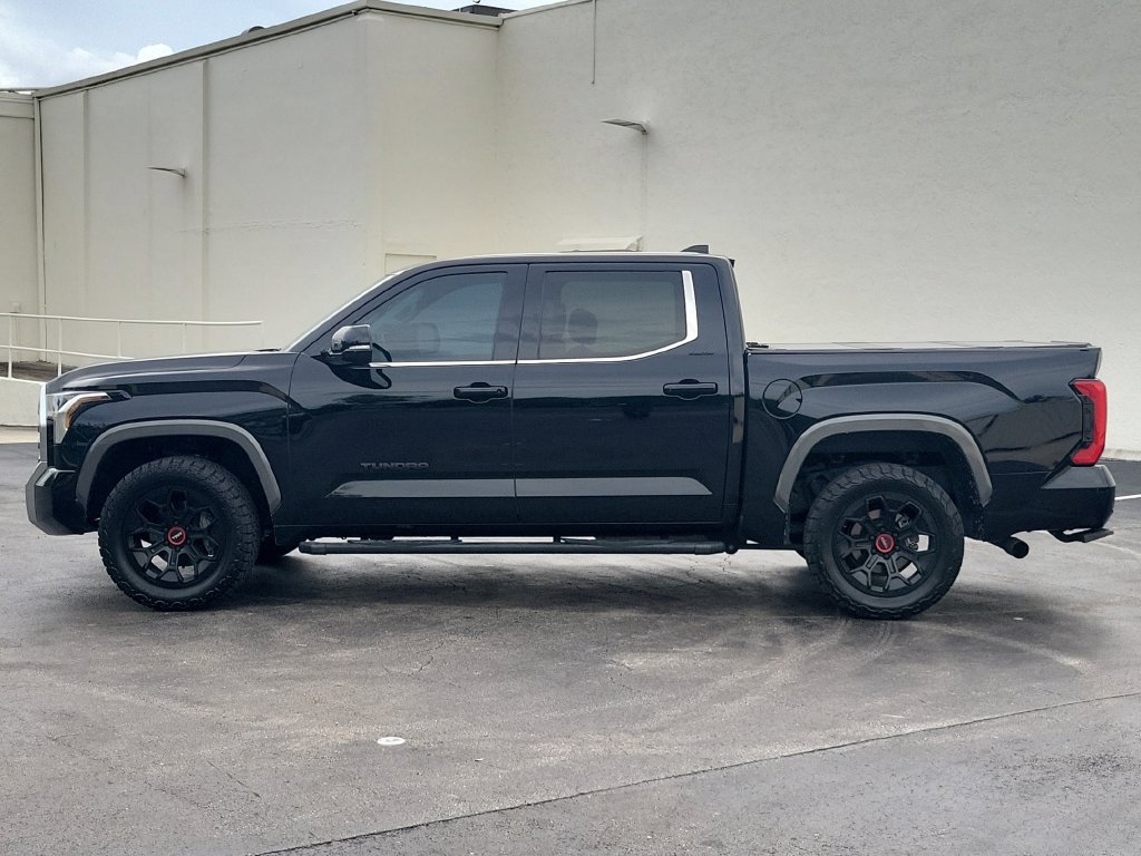 Used 2023 Toyota Tundra Limited w/ Power Package AWD/4WD image 11