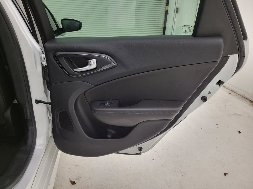 Used 2016 Chrysler 200 S w/ Navigation & Sound Group I image 41