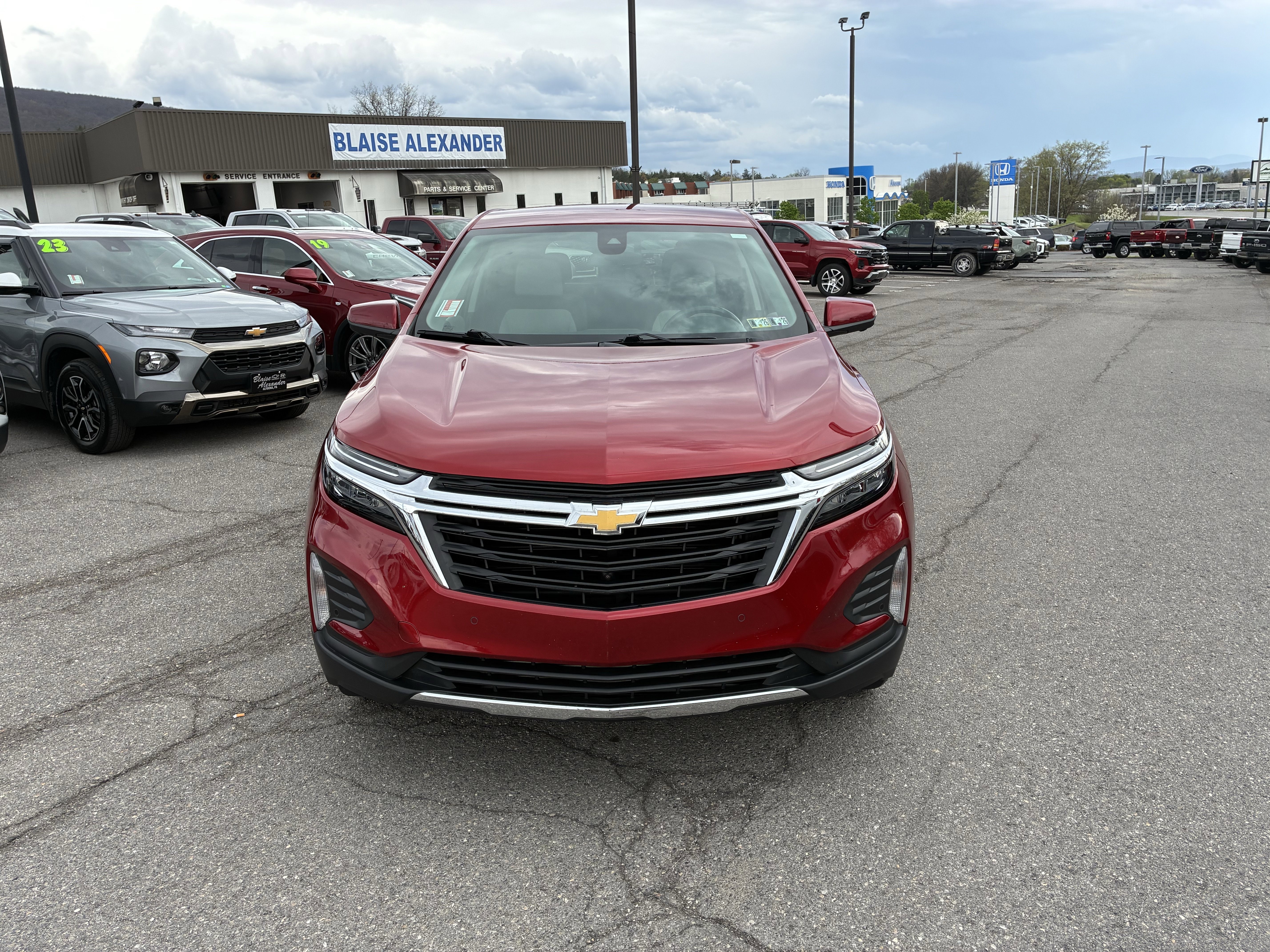 Used 2022 Chevrolet Equinox LT AWD/4WD image 8