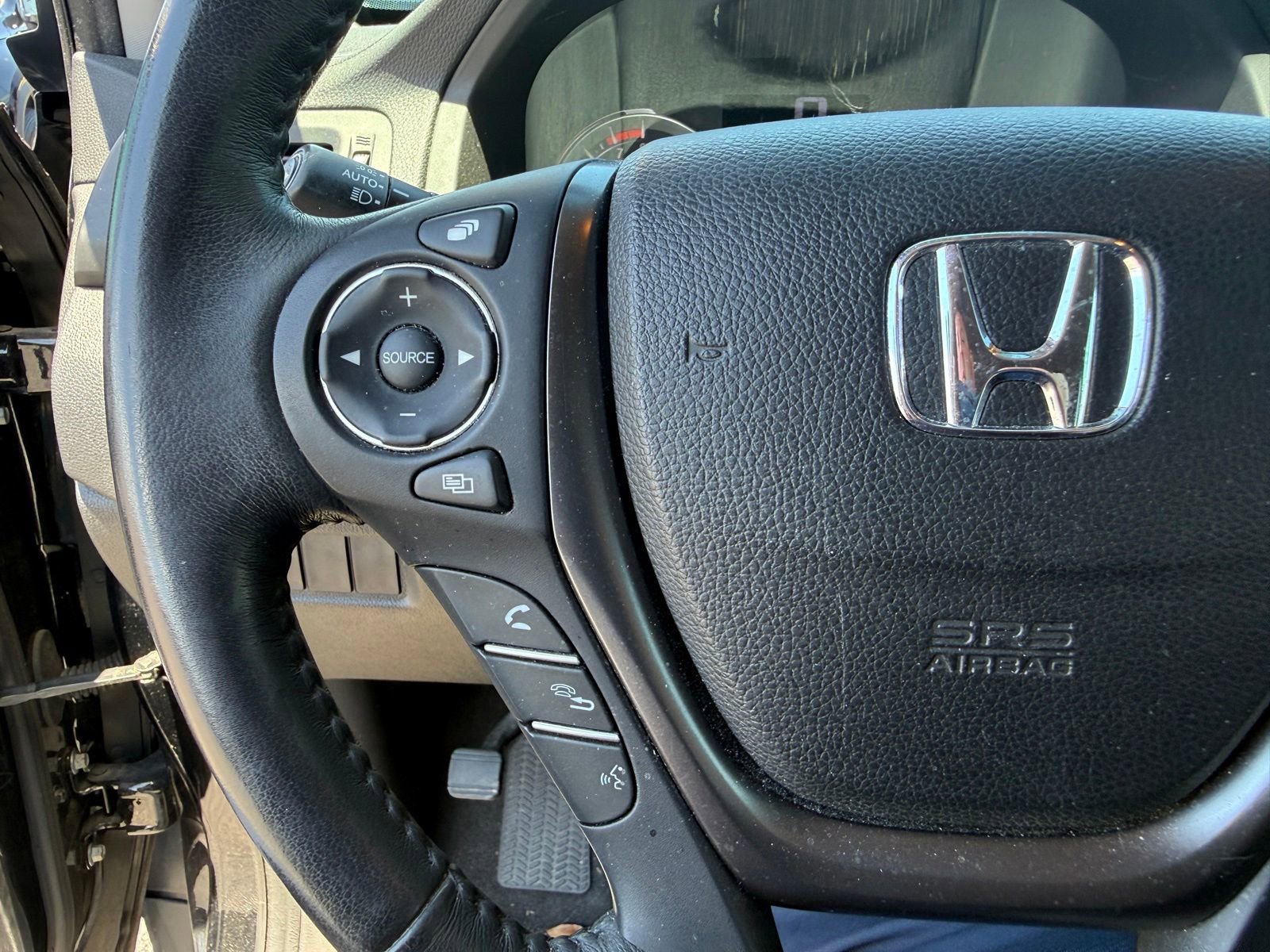 Used 2018 Honda Pilot EX-L image 19