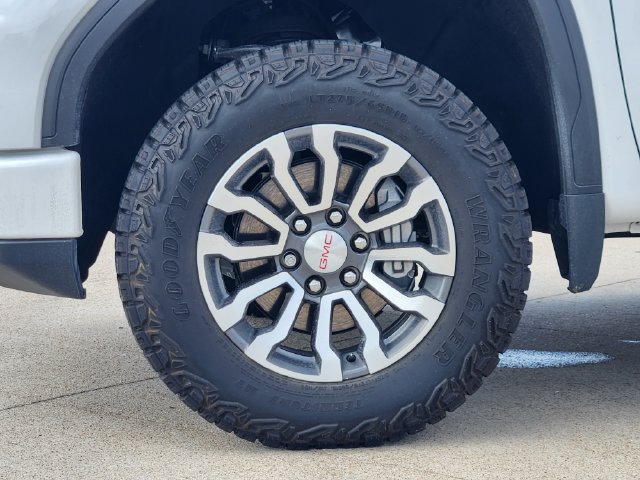 Used 2023 GMC Sierra 1500 AT4 w/ AT4 Premium Package AWD/4WD image 10
