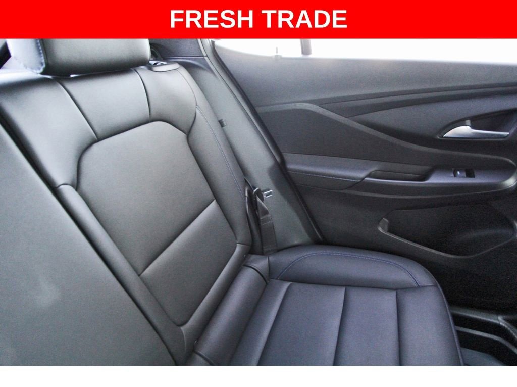 Used 2024 Buick Envista Sport Touring w/ Convenience I Package FWD image 12