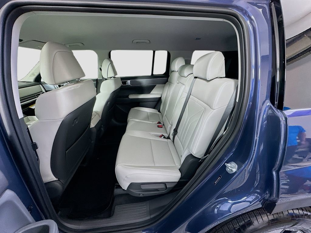 New 2026 Hyundai Santa Fe SEL image 16