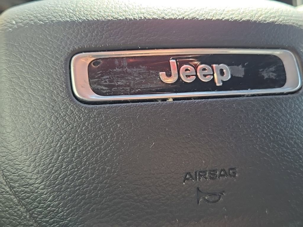 Used 2023 Jeep Compass Altitude w/ Convenience Group image 29