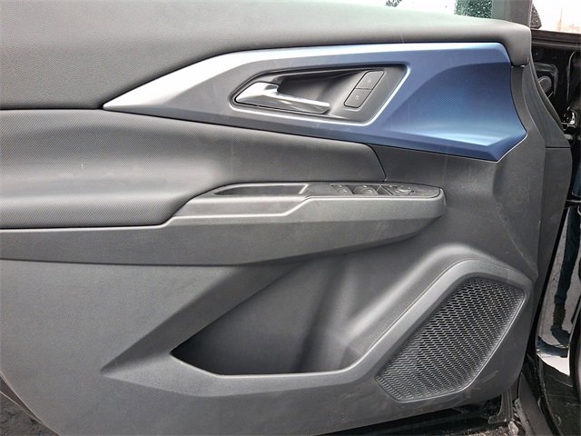 New 2026 Chevrolet Equinox EV LT image 8