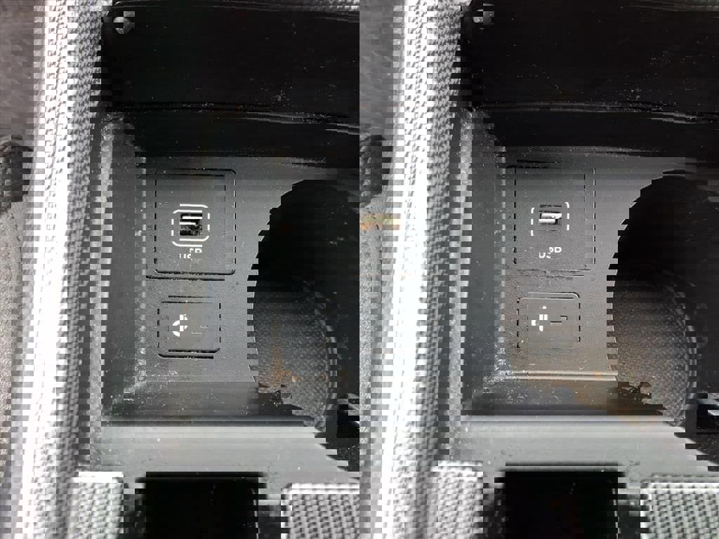 Used 2022 Hyundai Santa Fe SEL image 14