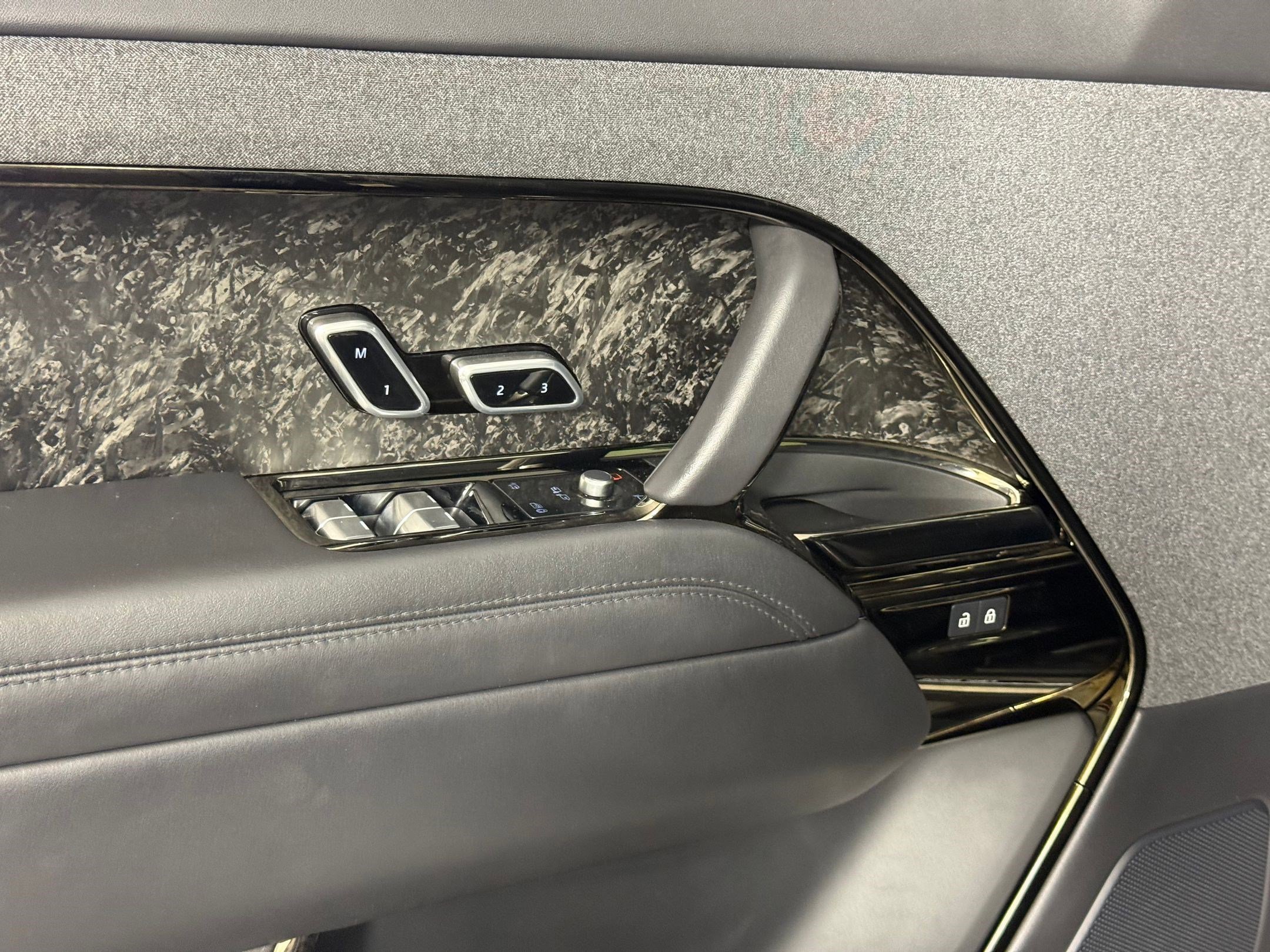 Used 2023 Land Rover Range Rover Sport First Edition image 15